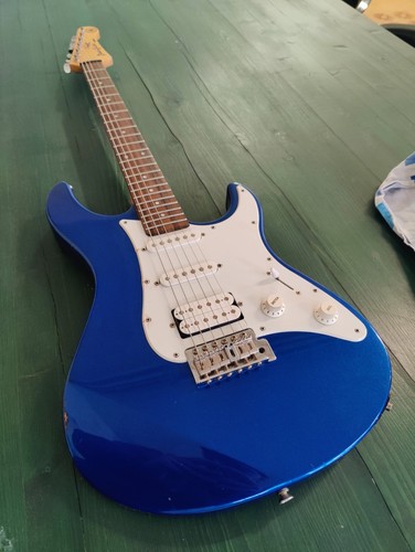 Yamaha pacifica 012 colore blu - pacifica,