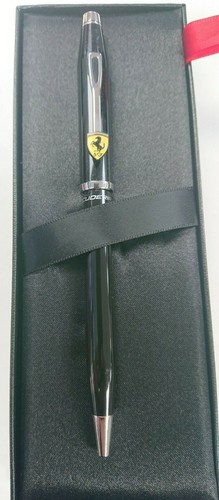 Cross scuderia ferrari - scuderia,