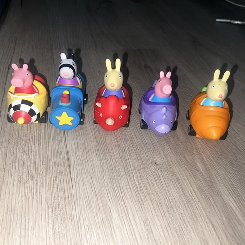 Peppa pig car figure - peppa, buggy