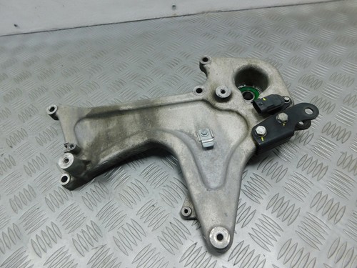 Supporto marmitta piaggio - supporto,