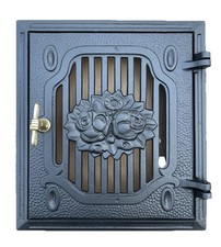 Antica porta stufa vano