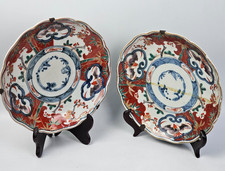 Coppia di Piatti Antichi Imari