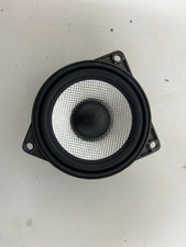 BMW M5 F90 2022 altoparlante