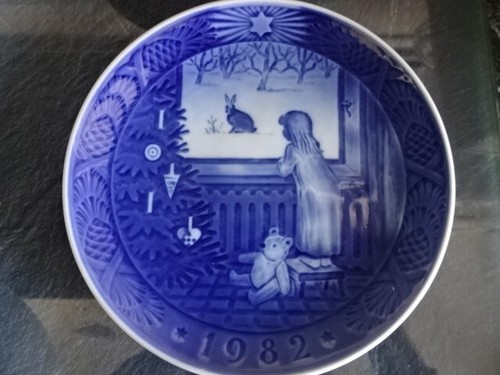 Royal copenhagen - ♛,