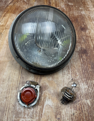 Faro proiettore anteriore
