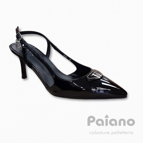 Laura biagiotti 8143 - biagiotti, vernice