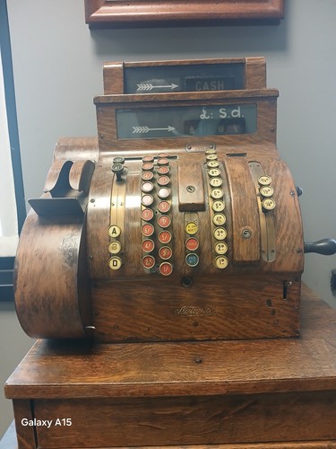 Registratore cassa - di,