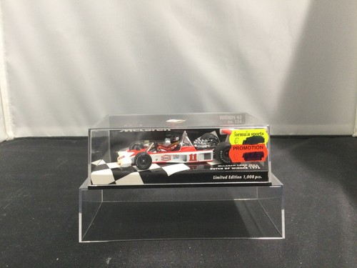 Minichamps 530764321 - 1:43, (5)