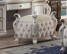 Sgabello poggiapiedi club