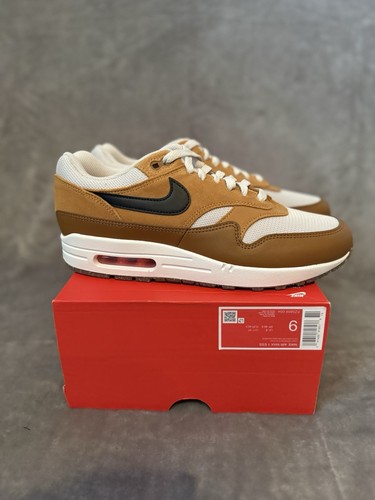 Nike air max ess - ess, bone