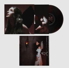 Chrissy Costanza X (VII