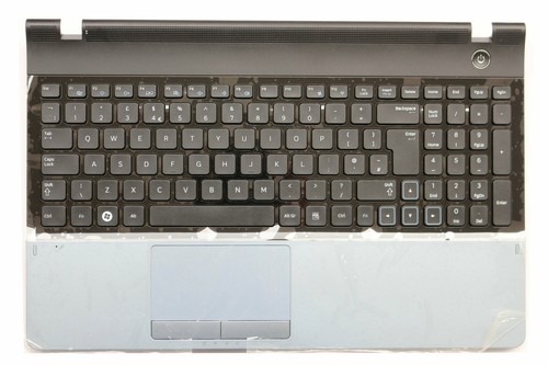 Nuovo samsung np300e5a - nuovo,