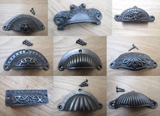 Mobiletto rustico in ferro