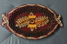 Vassoio in legno intarsiato e decorato a mano