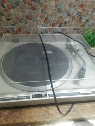 Pioneer 200 turntable - pl-200,