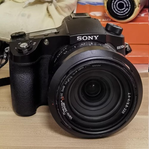 Sony cyber shot - -, rx10iii