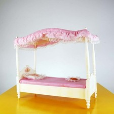 Letto da bambola Barbie