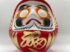 Bambola giapponese Daruma di