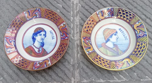Pair ceramic plates ruby - of,