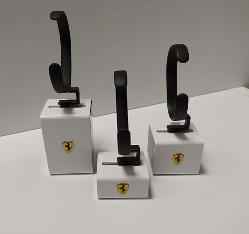 Set espositori per orologio