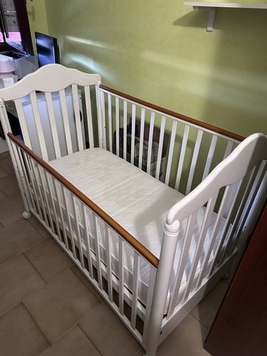 Culla neonato usata - in, legno