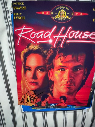 Kelly lynch attrice roadhouse - lynch,