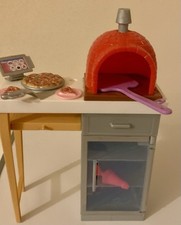 Barbie Set di Arredamenti da Esterno, con Forno di Mattoni A Legna Per Pizza