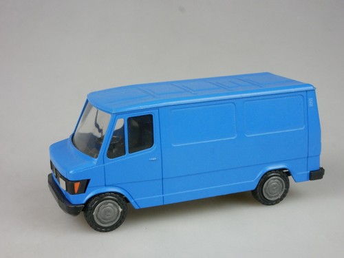 Conrad mercedes - 1/50,