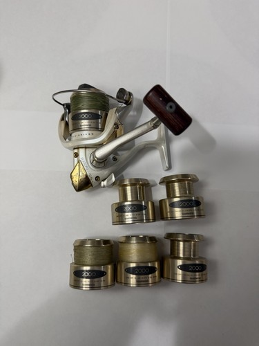 Shimano stradic 2000 with 5 - fg,