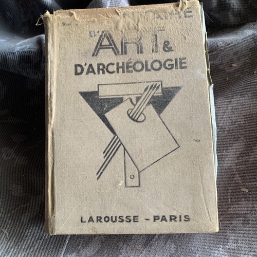 Dictionnaire illustre art - dictionnaire, d'art