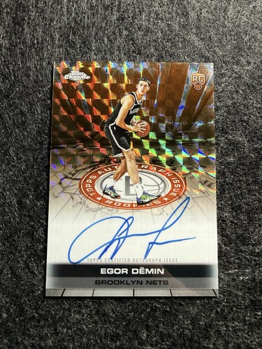 Egor demin 2025 topps cromo - rc,