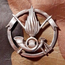 FREGIO DA BASCO SCUOLA DI CAVALLERIA FUORI CORPO (con porta pulce reggimento)