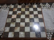 scacchiera in marmo