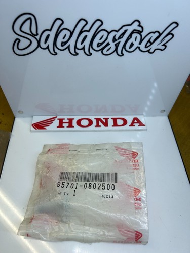 Boulon 8x25 honda - 1,