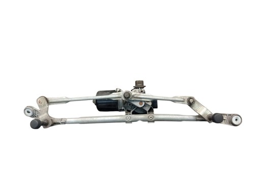 Tergicristallo frontale con - tergicristallo,