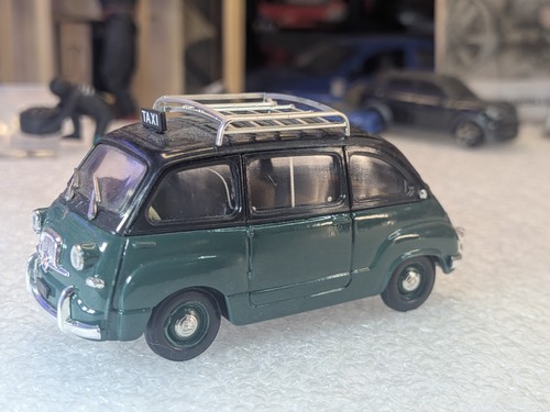 Modellino auto taxi - modellino, fiat