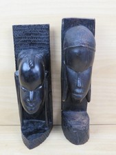 vecchia COPPIA DI FERMALIBRI IN EBANO AFRICANI teste maschere intagliate etniche