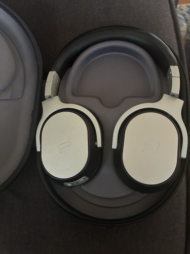 Porsche design kef space one - design/kef,