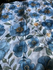 Sciarpa fiori blu bordi Oro