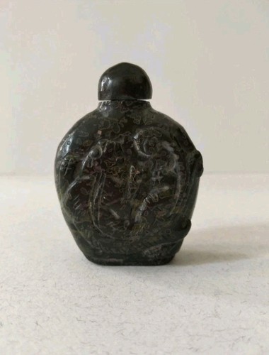 Snuff bottle scolpita - , in