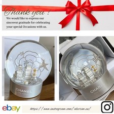 Nuovo CHANEL Mappamondo di Neve di Natale, Palla di Cristallo Lusso Regalo VIP