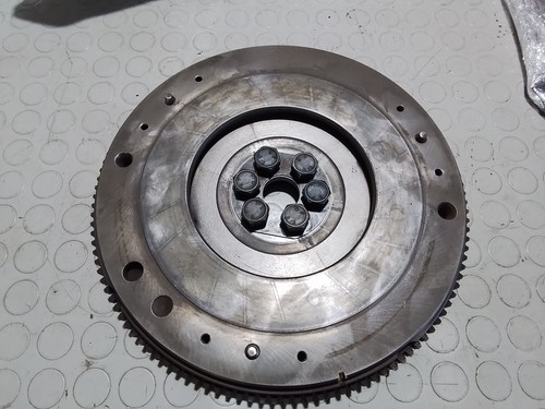 Volano con bulloni - per, lancia