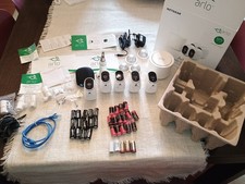 Arlo Videosorveglianza Wireless Con 5 Camere