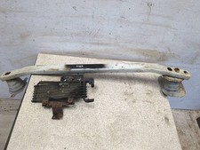 Supporto paraurti anteriore