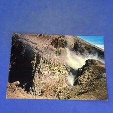 VESUVIO PARTICOLARE DEL CRATERE CON  FUMAROLA CARTOLINA a colori -