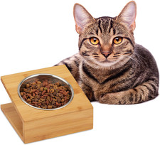 Ciotola Rialzata, Gatti &