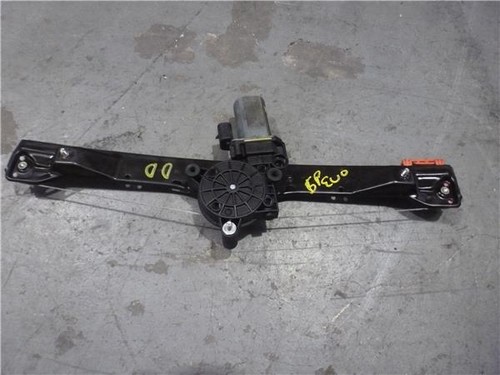 Alzavetro elettrico destro