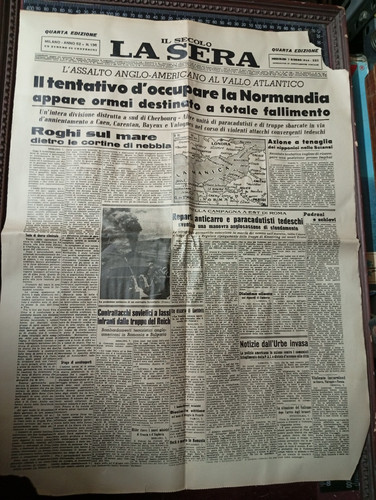 Vecchio foglio giornale - foglio,