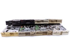 8 unità floppy 5,25" retrò