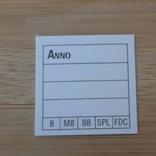 N.50 CARTELLINO 27x27 MM  CARTONCINO BIANCO SEGNA PREZZO X BUSTINE DOPPIE MONETE